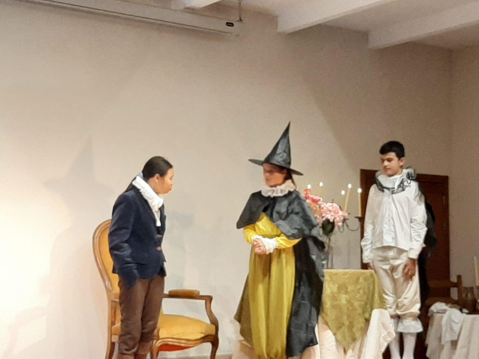 Pièce de théatre de fin d'année – photo 3
